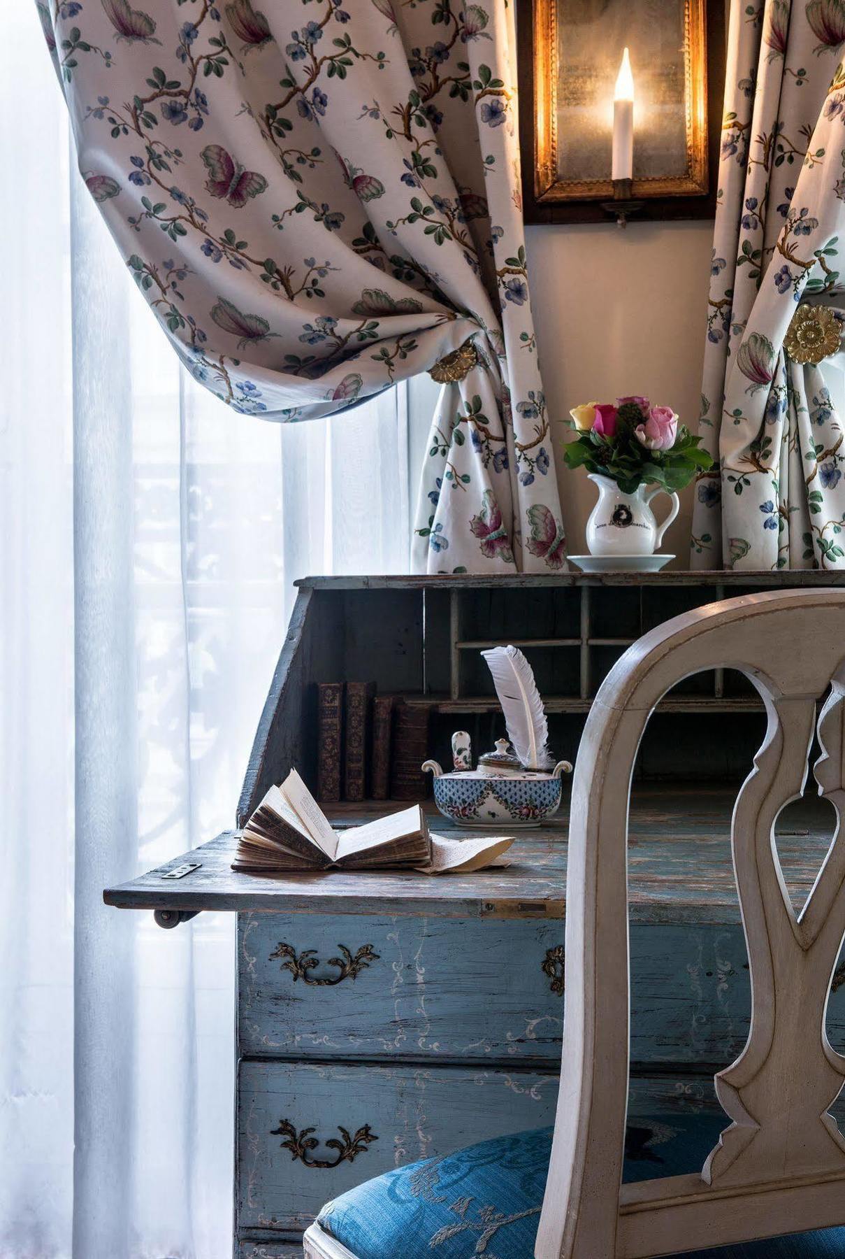 Hotel Caron De Beaumarchais Paris Ngoại thất bức ảnh